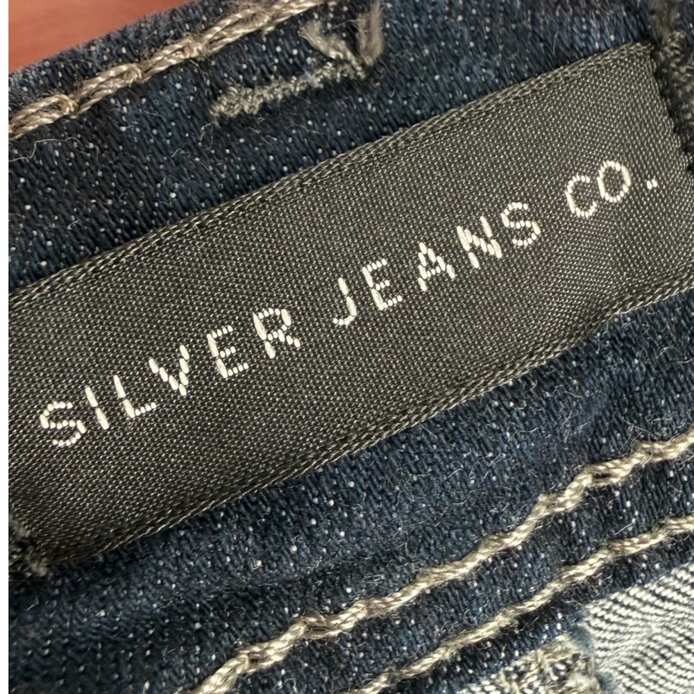 Silver Jeans Co Womens Suki Mid Rise Slim Bootcut Jeans Dark Wash Denim Size 18 - Picture 3 of 14